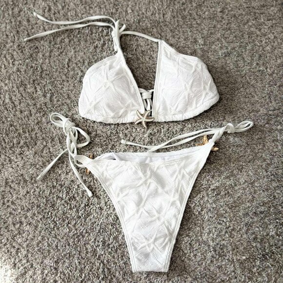 Brand New White Textured Bikini with Ceramic Starfish on each hip (white & gold) - Picture 9 of 10